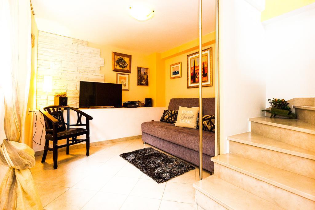 Holiday Home Villa Pindo Ston Buitenkant foto