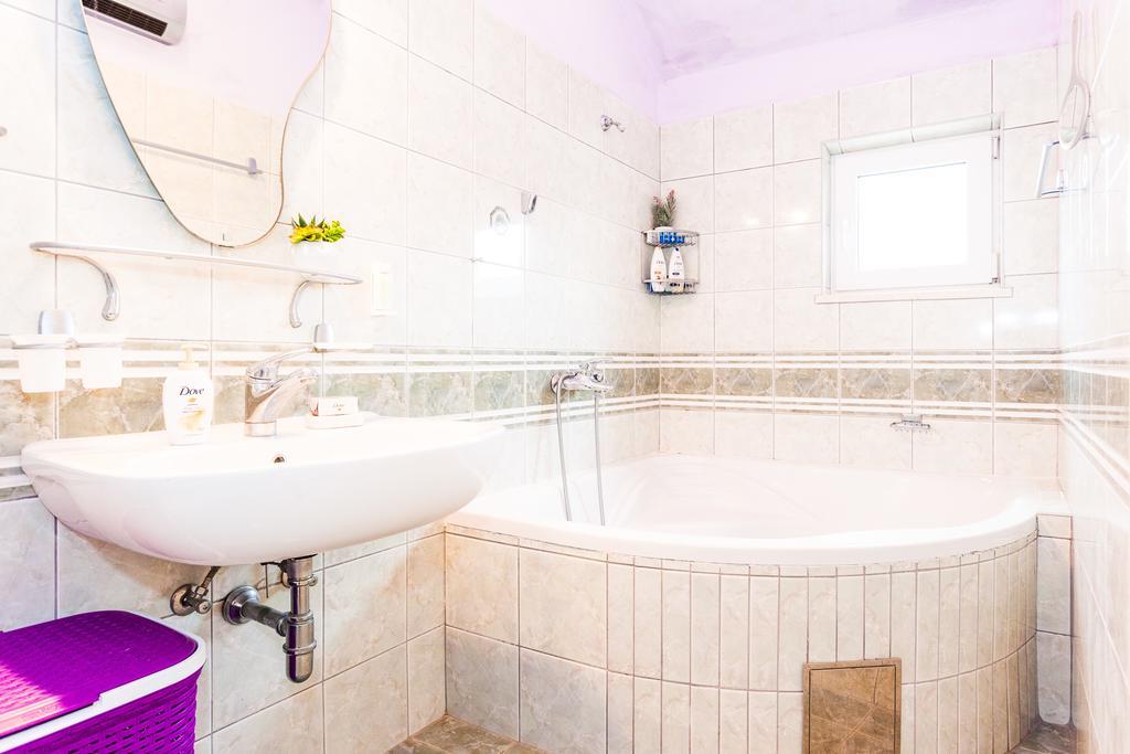 Holiday Home Villa Pindo Ston Buitenkant foto